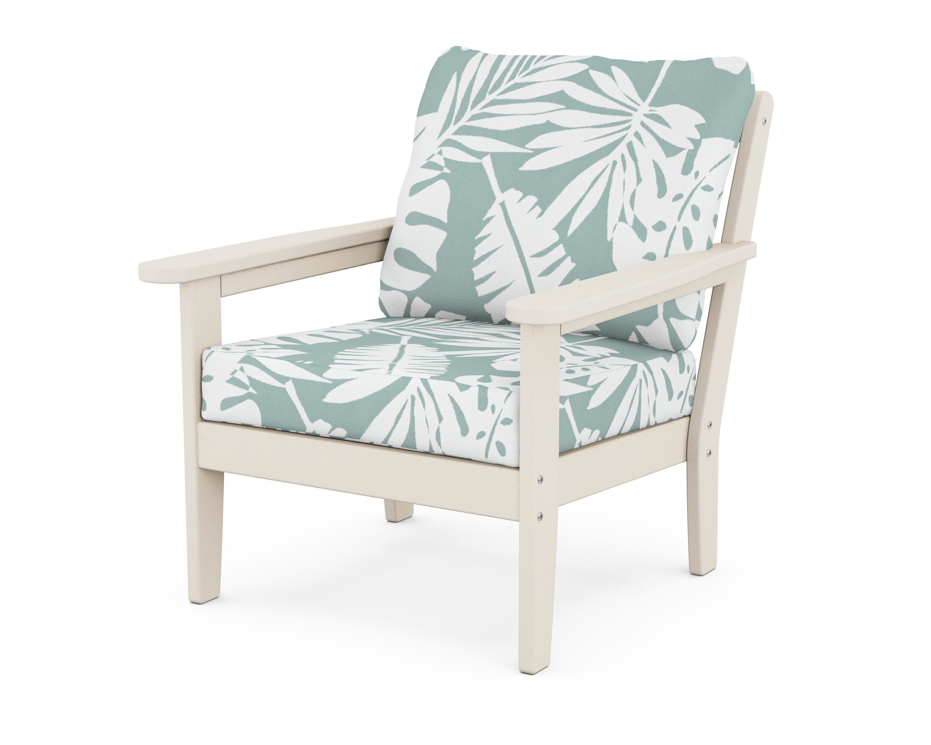 Country Living Cottage Deep Seating Chair in Sand / Leaf Glacier Spa