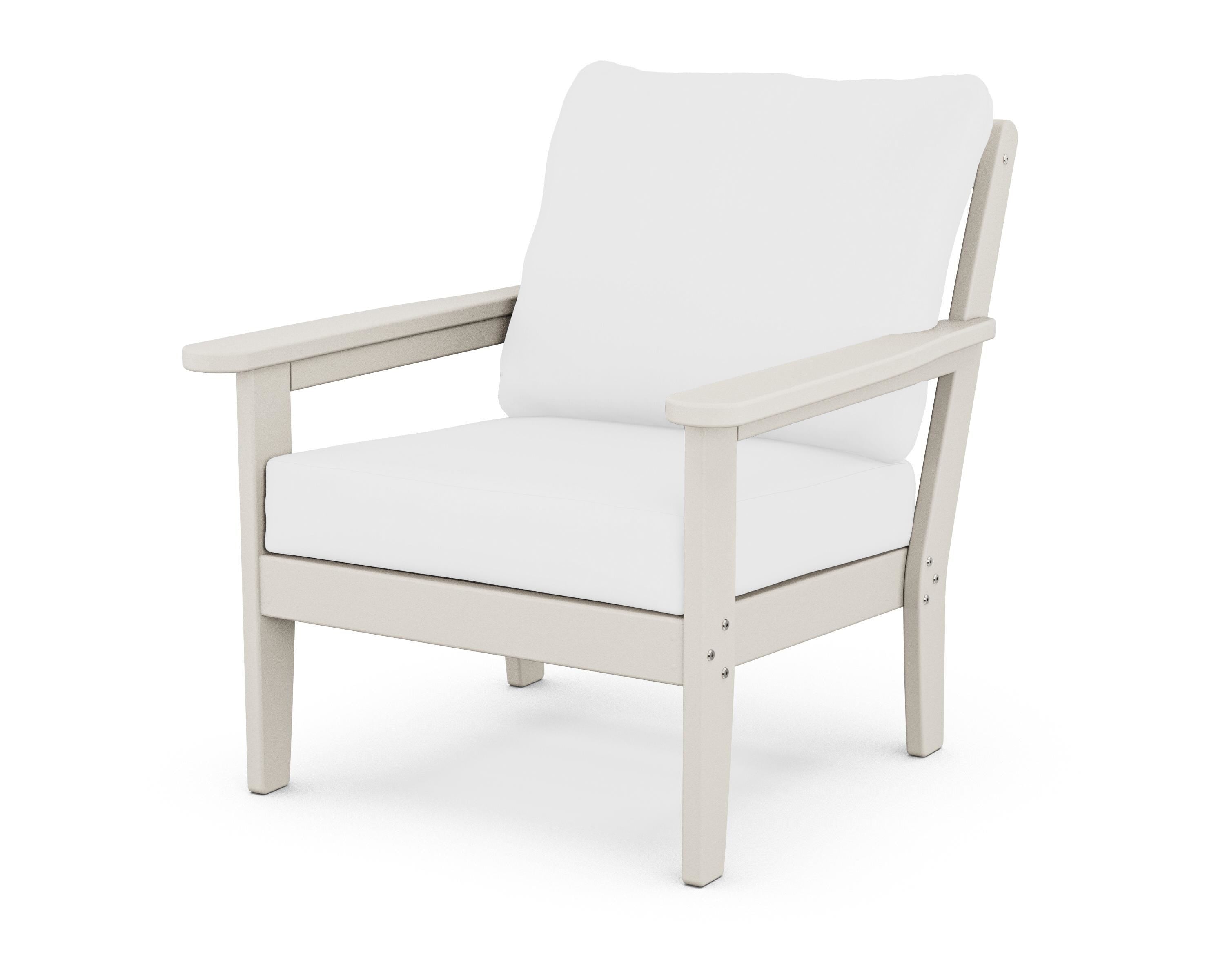 Country Living Cottage Deep Seating Chair in Sand / Natural