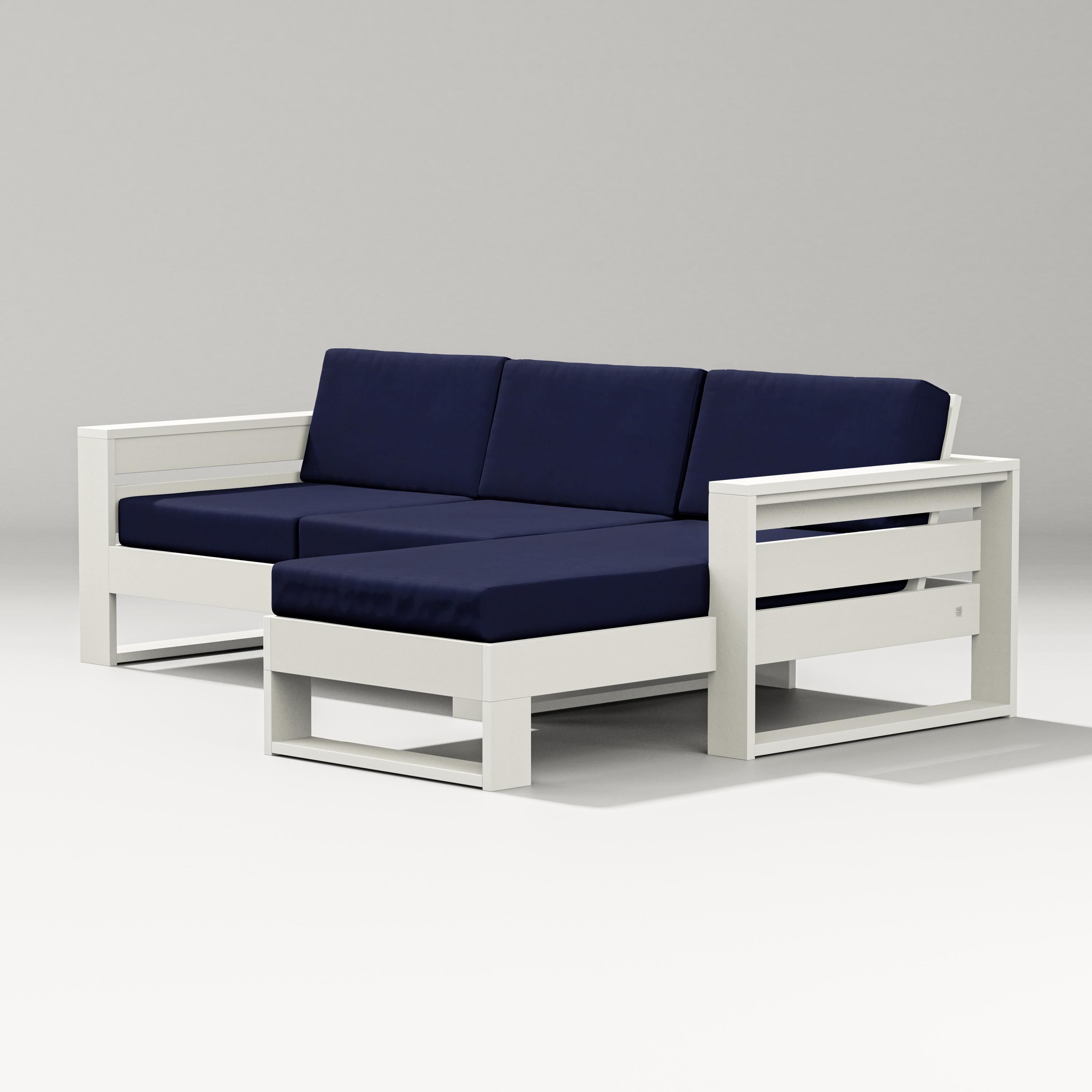 PW Designer Series Latitude Right Chaise Sectional in Vintage White / Navy