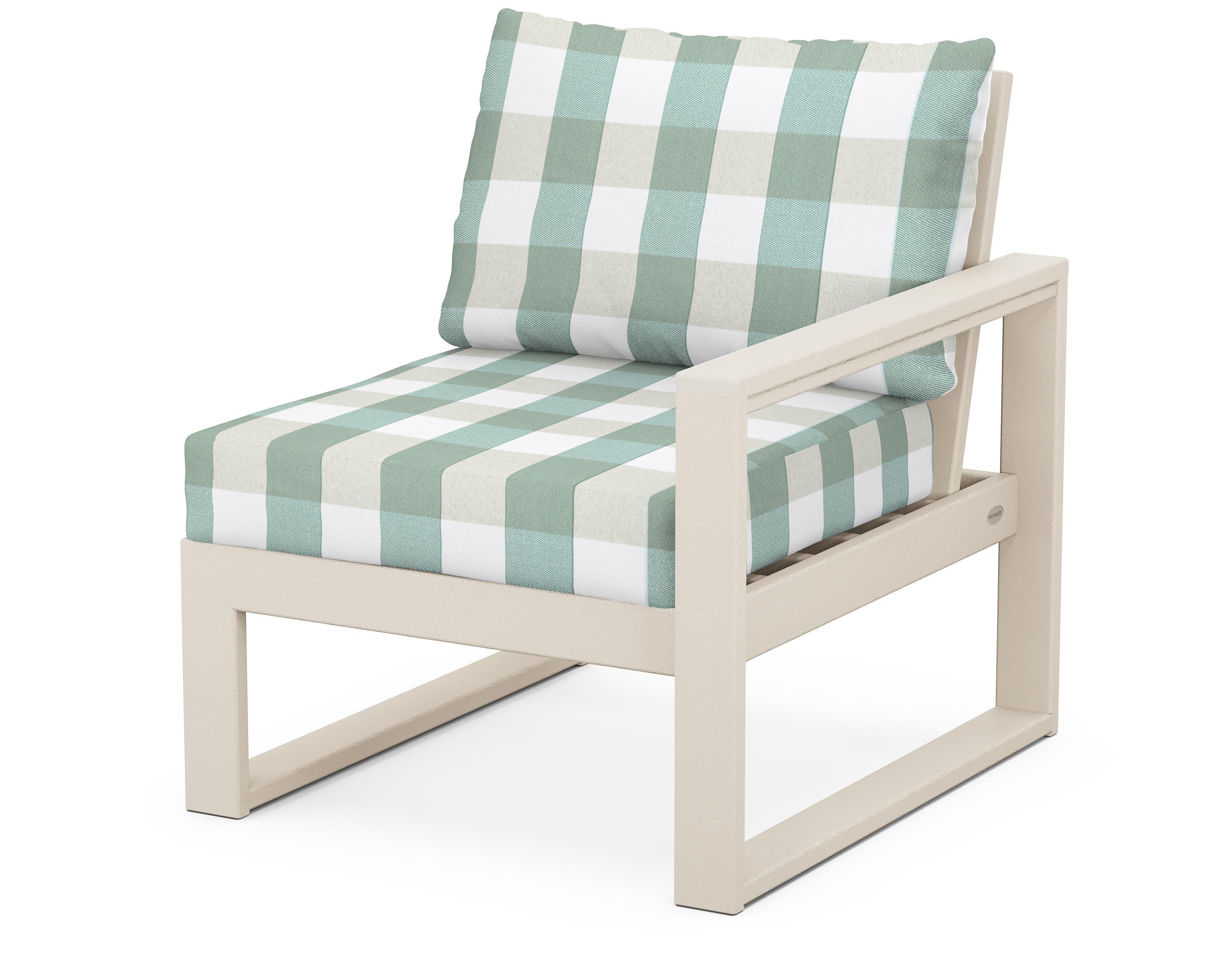 POLYWOOD® EDGE Modular Right Arm Chair in Sand / Buffalo Plaid Glacier Spa