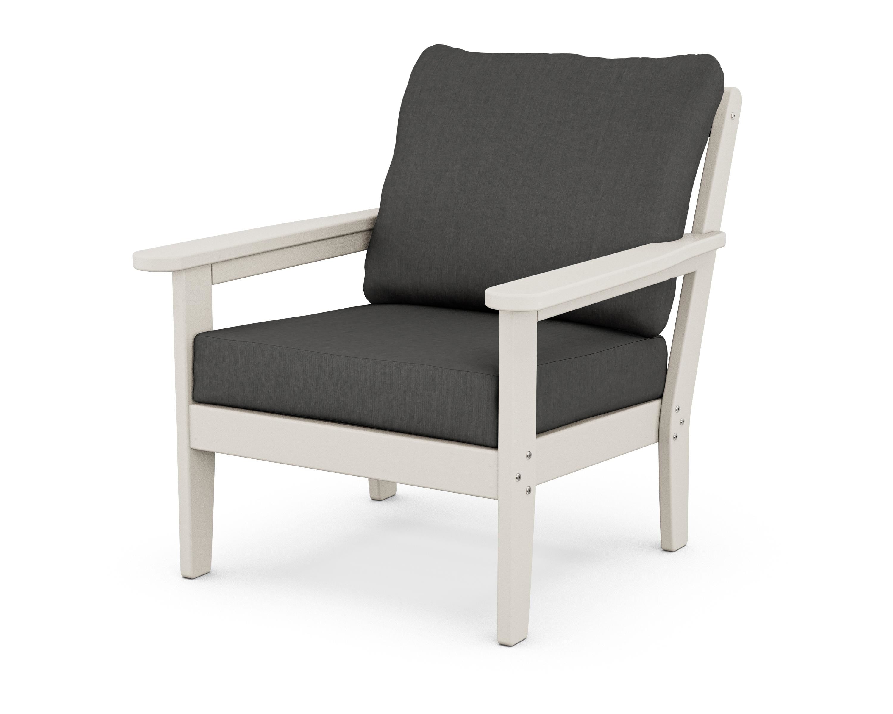 Country Living Cottage Deep Seating Chair in Sand / Spectrum Carbon