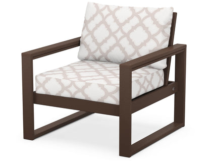 POLYWOOD® EDGE Club Chair in Mahogany / Trellis Dune Burlap