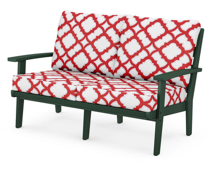 POLYWOOD® Grant Park Deep Seating Loveseat in Green / Trellis Crimson