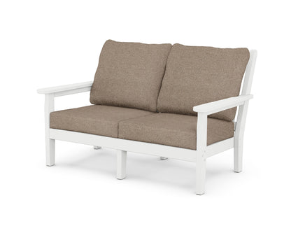 POLYWOOD® Chippendale Deep Seating Loveseat in White / Spiced Burlap