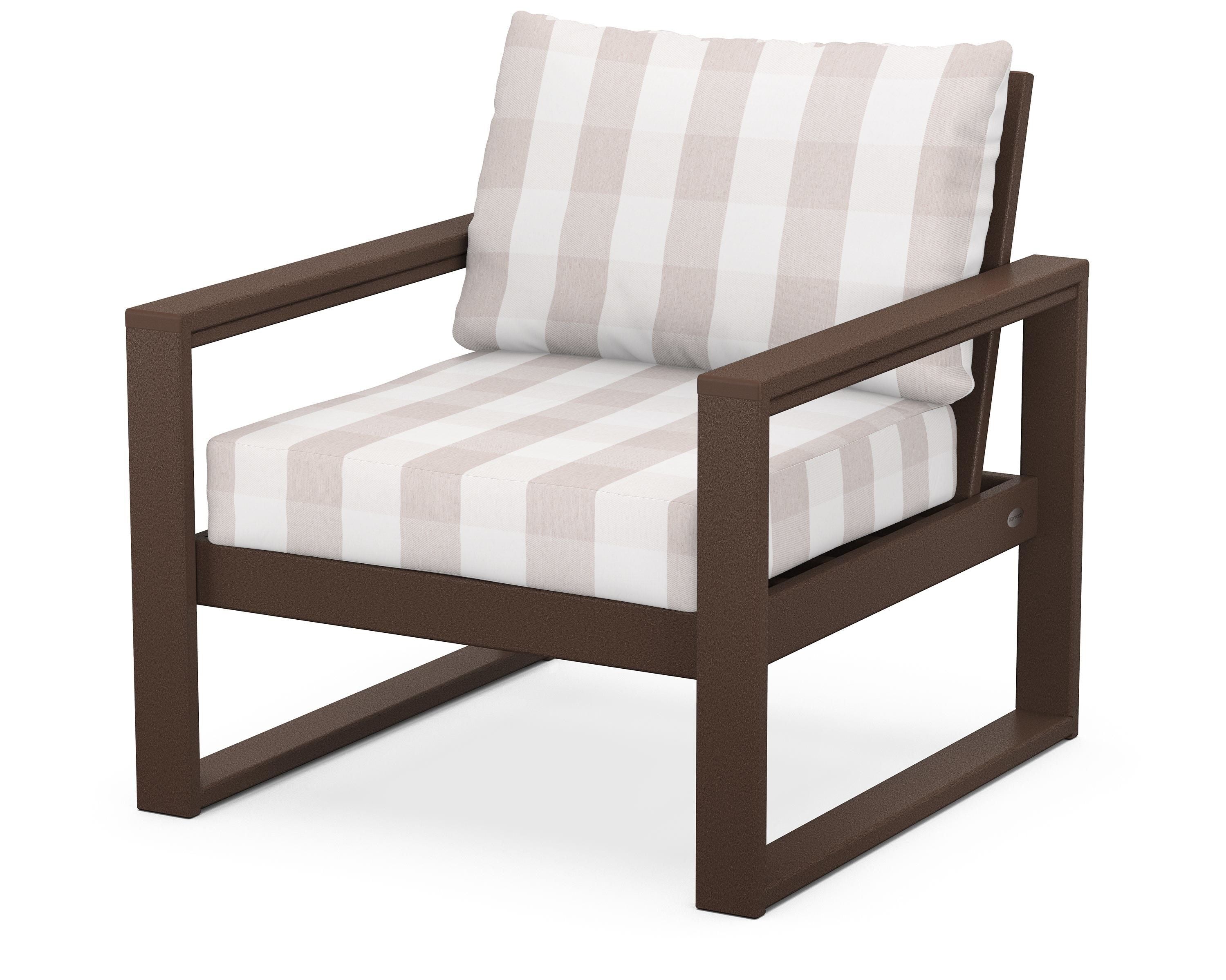 POLYWOOD® EDGE Club Chair in Mahogany / Buffalo Plaid Dune Burlap
