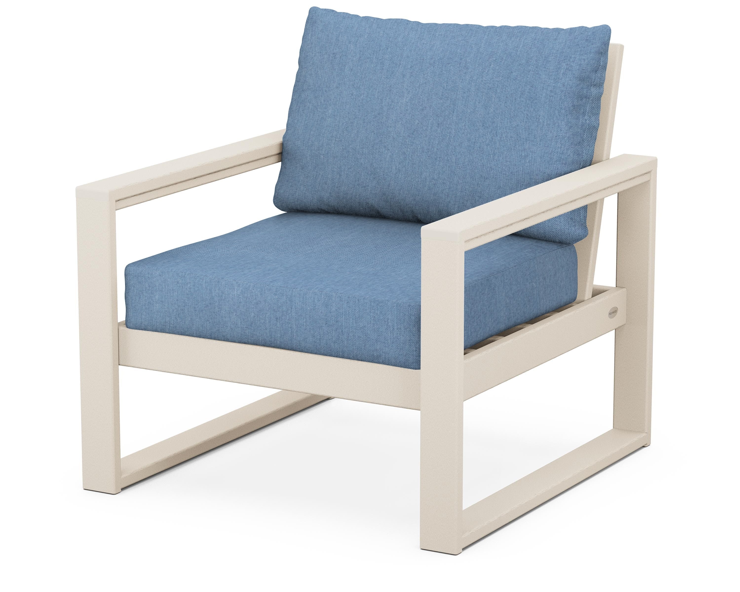 POLYWOOD® EDGE Club Chair in Sand / Sky Blue