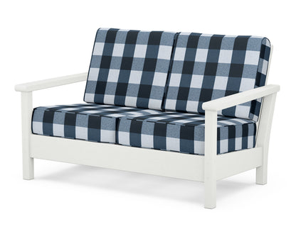 POLYWOOD® Harbour Deep Seating Loveseat in Vintage White / Buffalo Plaid Marine Indigo