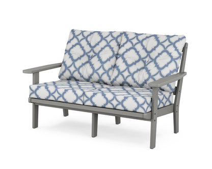 POLYWOOD® Oxford Deep Seating Loveseat in Slate Grey / Trellis Sky Blue
