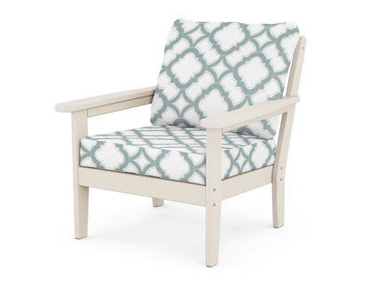 Country Living Cottage Deep Seating Chair in Sand / Trellis Glacier Spa