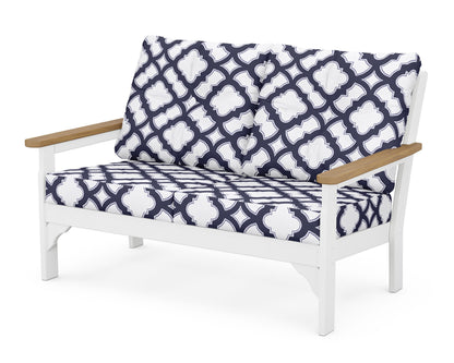 POLYWOOD® Vineyard Deep Seating Loveseat in White / Natural / Trellis Navy