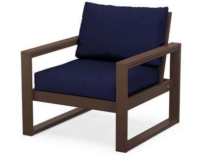 POLYWOOD® EDGE Club Chair in Mahogany / Navy