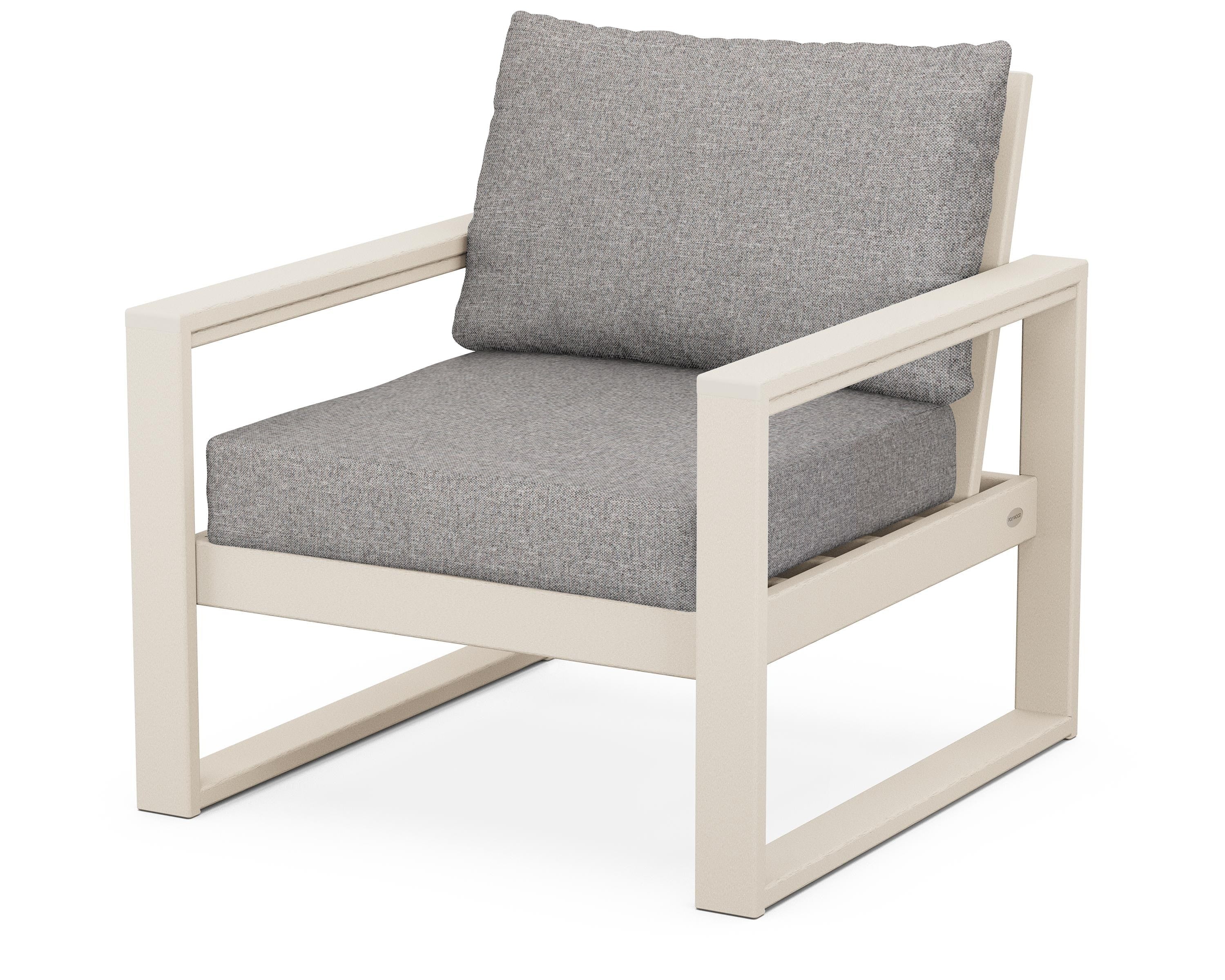 POLYWOOD® EDGE Club Chair in Sand / Grey Mist