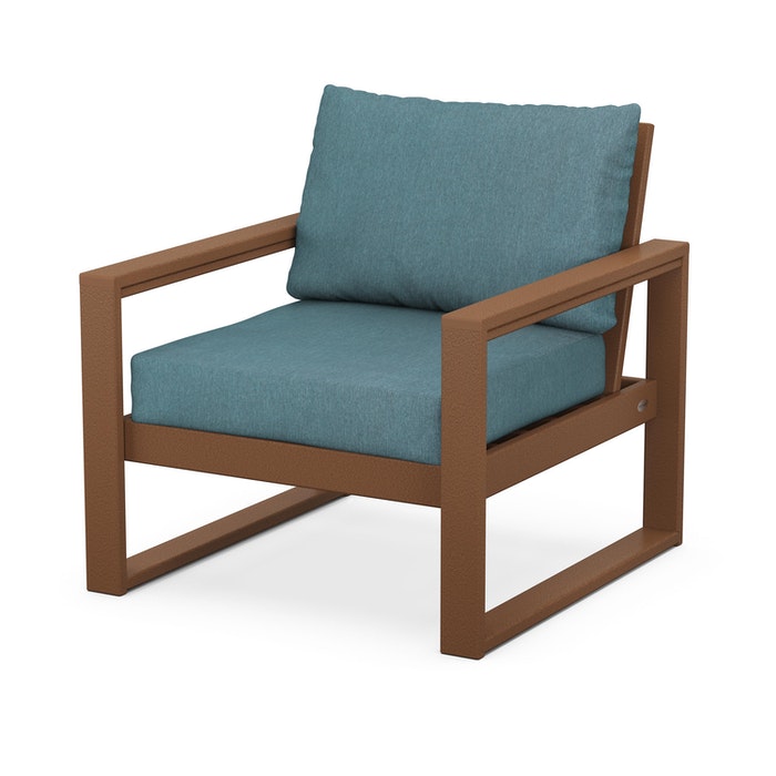 EDGE Club Chair