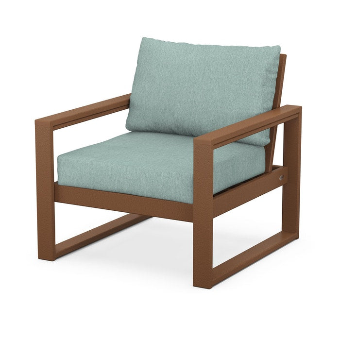 EDGE Club Chair